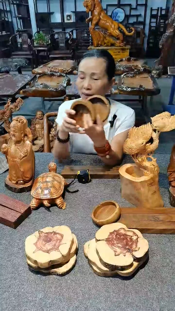 木烟灰缸，绿檀木，11-3.5