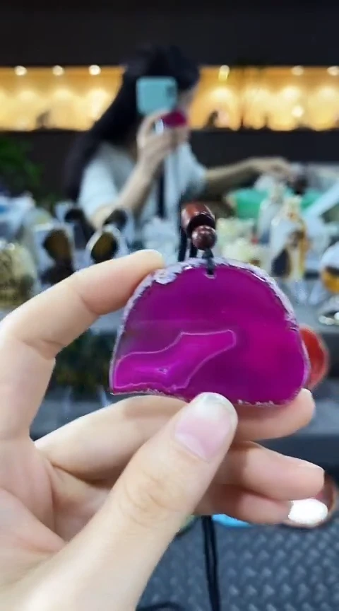 未镶嵌颈饰玛瑙/玉髓沐****9玛瑙