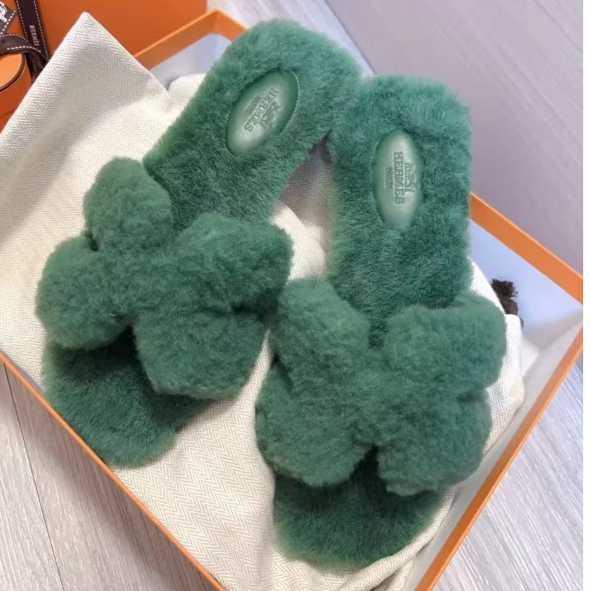 未使用 Hermes/爱马仕 绿色H毛毛拖 38