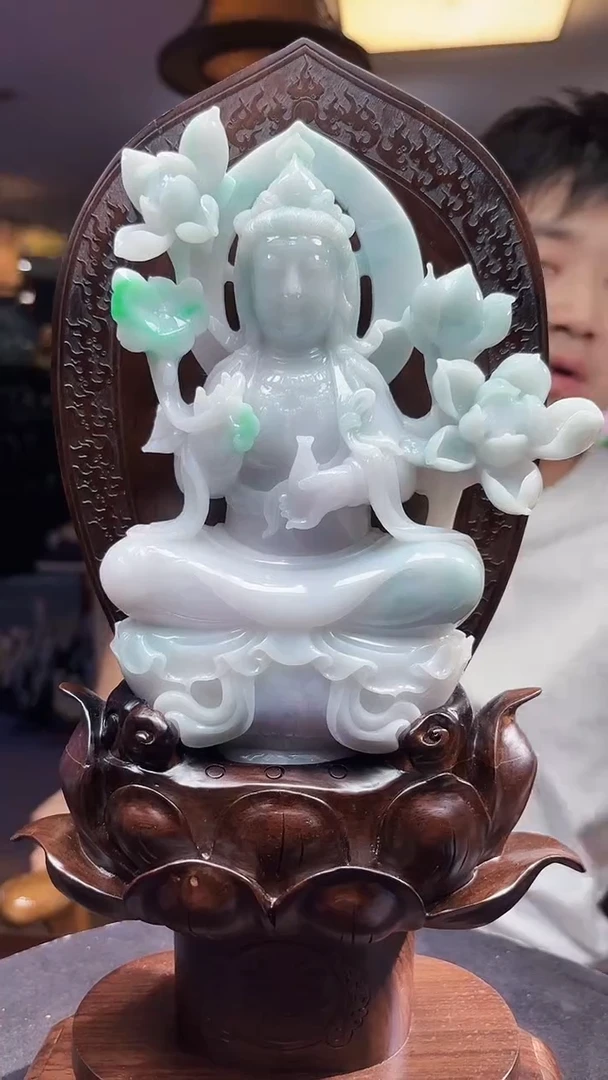 未镶嵌定制翡翠鶄**飛08/1212/C/观音