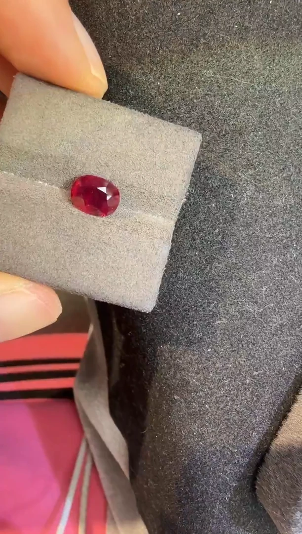 未镶嵌定制定制红宝石天然2.01克拉无烧鸽血红aigs