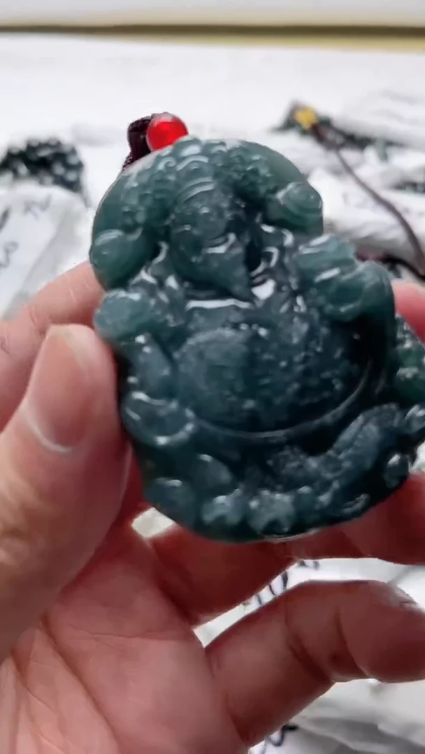 【闪购商品】翡翠颈饰未镶嵌8888888888888888