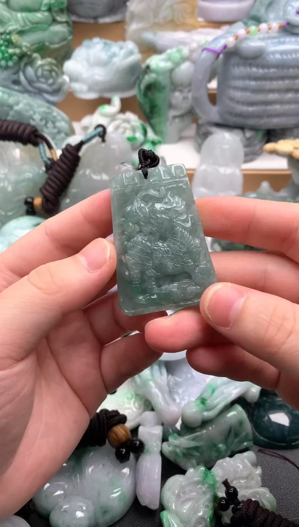 吊坠(不含链)未镶嵌翡翠1