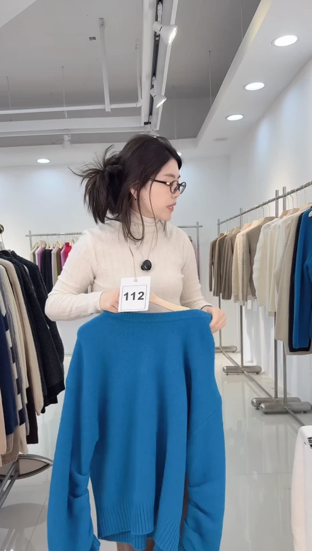 112弯道袖全羊毛蓝色到手129