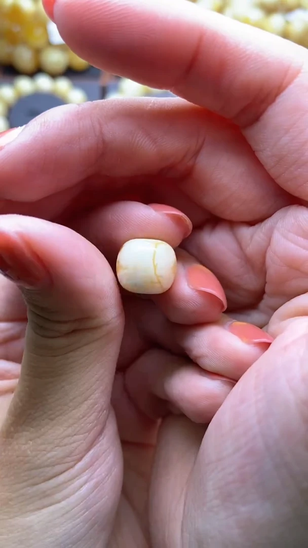 【闪购商品】琥珀裸石未镶嵌 星筠珠宝优选19