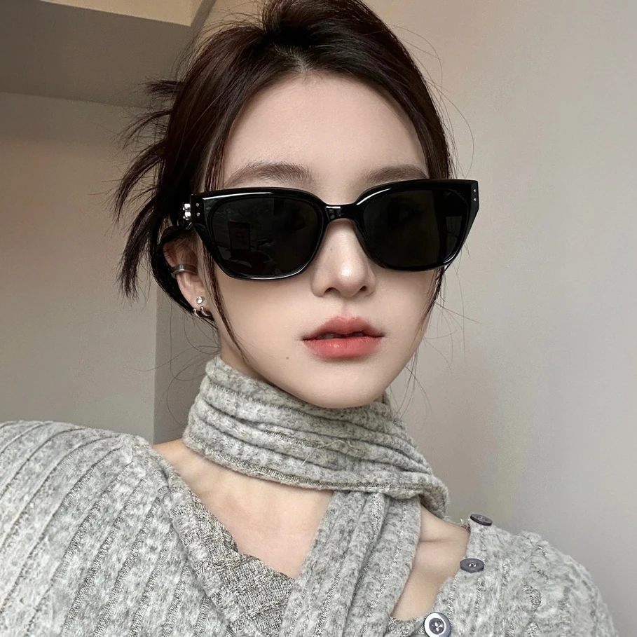gm墨镜女黑超2025新款潮高级感复古猫眼百搭防紫外线小框太阳眼镜