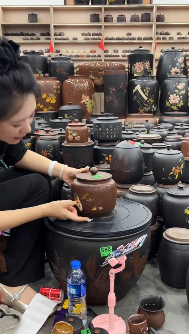 罐瑕疵茶叶罐 古铜色苹果  682