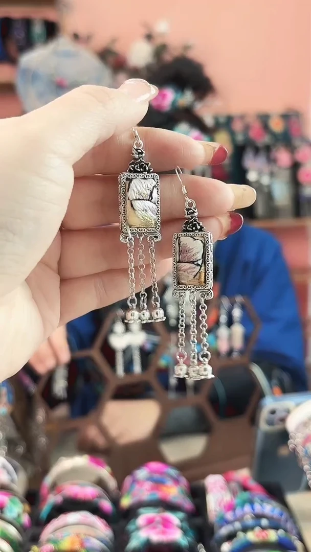 艺枝独绣手工饰品68