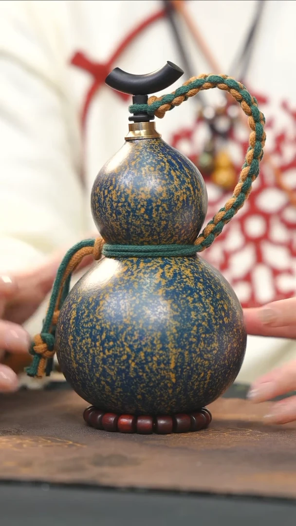 【闪购商品】RN184大漆酒葫芦不包手串及旋转底座