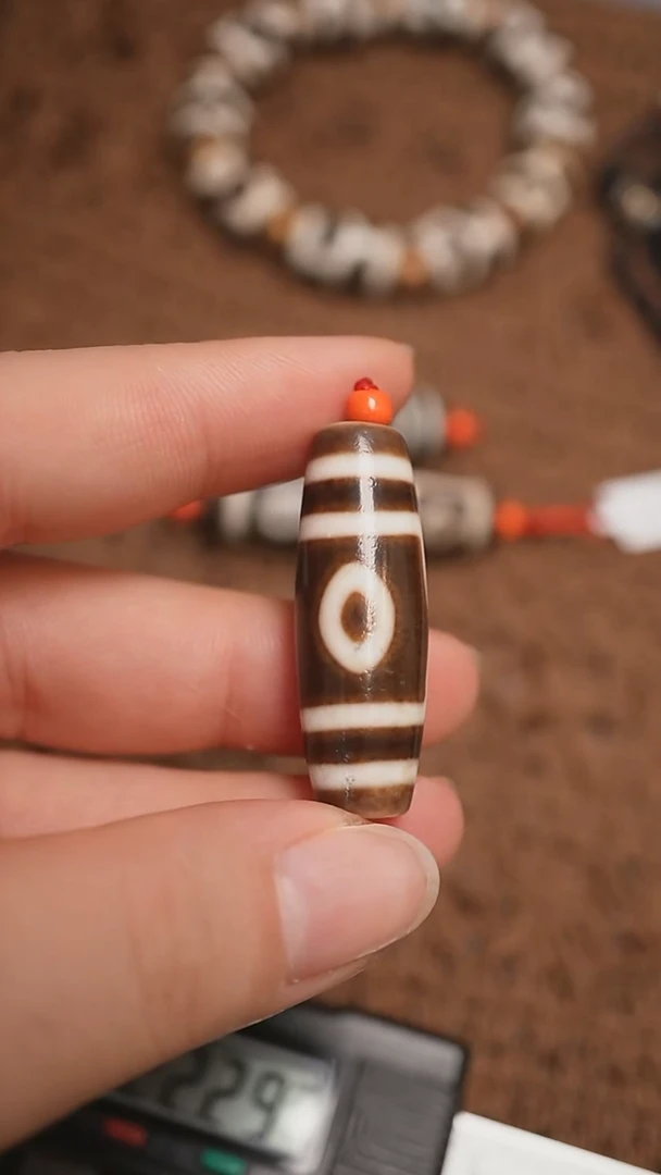 未镶嵌颈饰玛瑙/玉髓蚀花玛瑙珠定制编绳