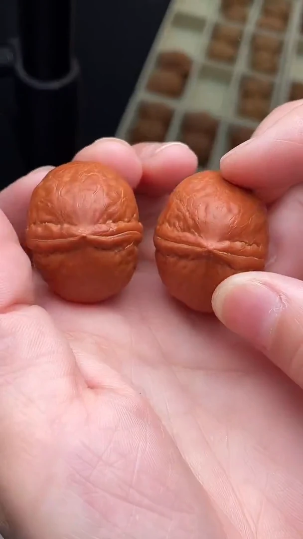 把件文玩核桃鹅卵石