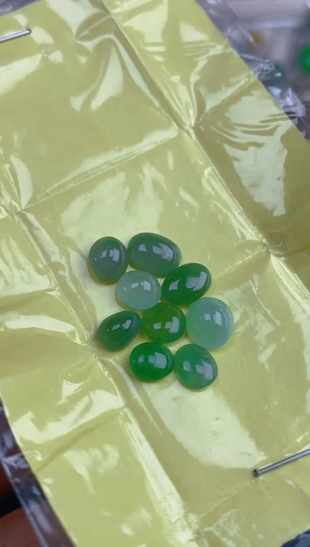 【闪购商品】定制翡翠未镶嵌天然翡翠蛋面110