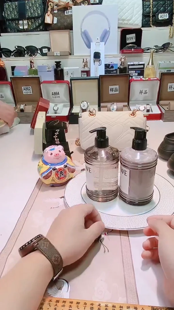 瓷片瓷器 库房到期 全部地板价@@1