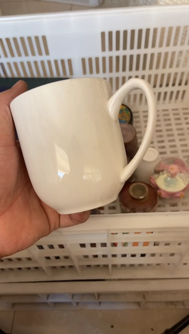 无运费险有瑕疵的摄影的产品有使用过的痕迹有点脏介意勿拍