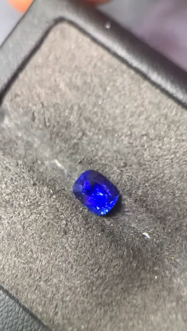 裸石蓝宝石1.15ct GUILD19835