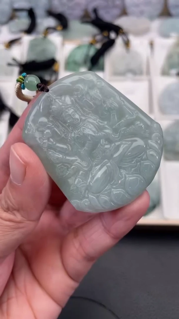 颈饰未镶嵌翡翠天然缅甸翡翠A货153