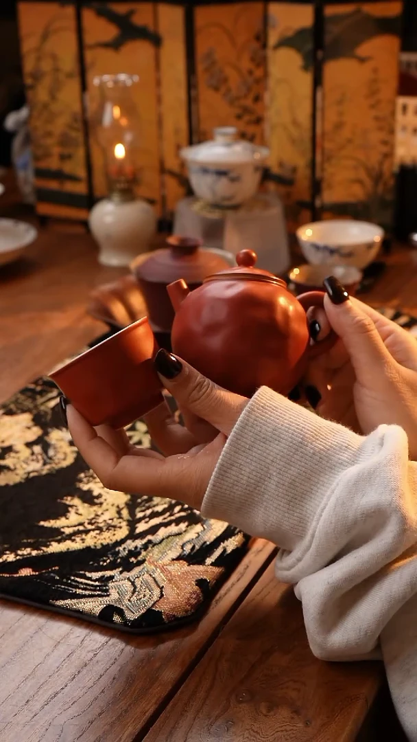 【闪购商品】红红火火恍恍惚惚