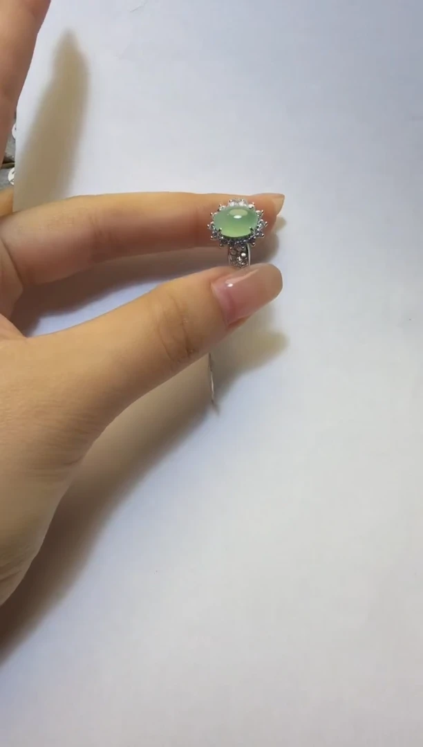 银S925镶嵌戒指翡翠925银镶缅甸A货翡翠戒指