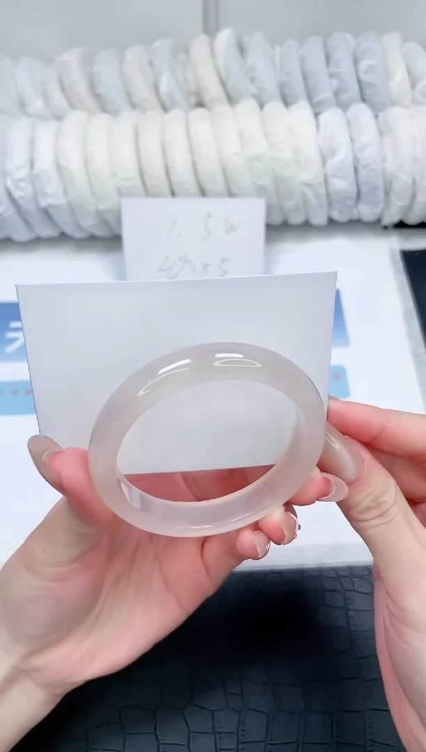 【闪购商品】石英质玉未镶嵌手镯N169-54