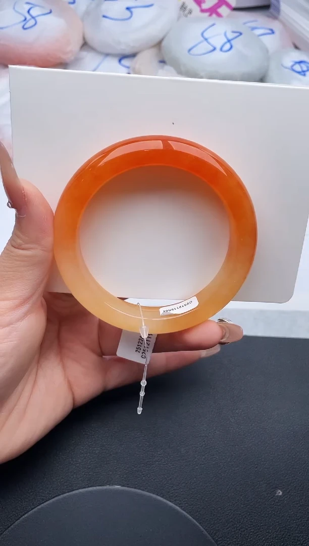 未镶嵌手镯石英质玉w38-HHB58+