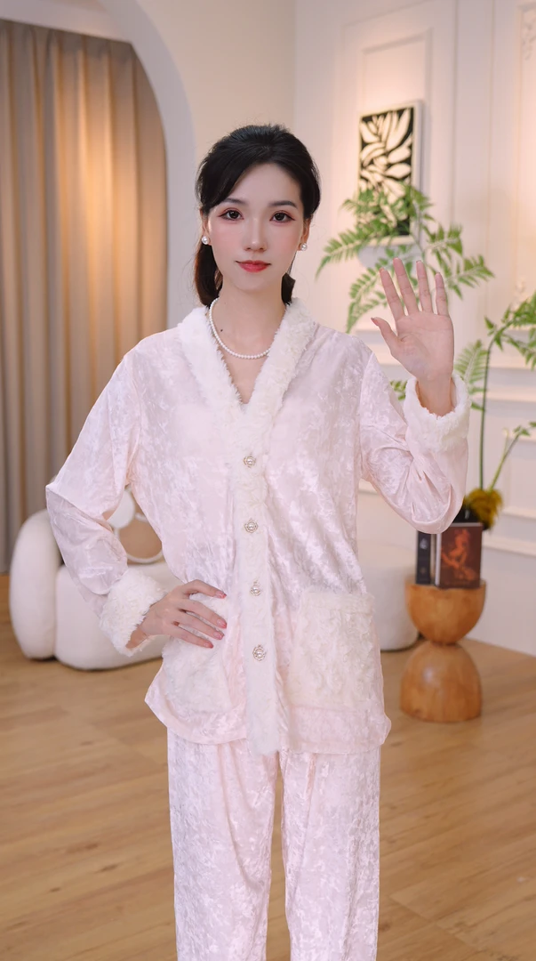 【珠珠】舒适女性粉色家居服套装睡衣长袖保暖女士CYR