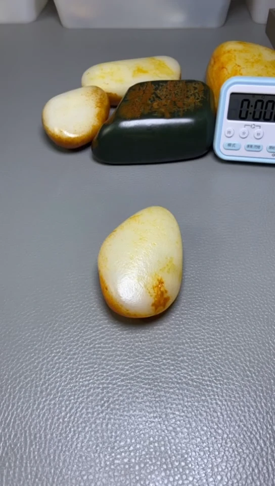 未镶嵌和田玉把件尘****.1