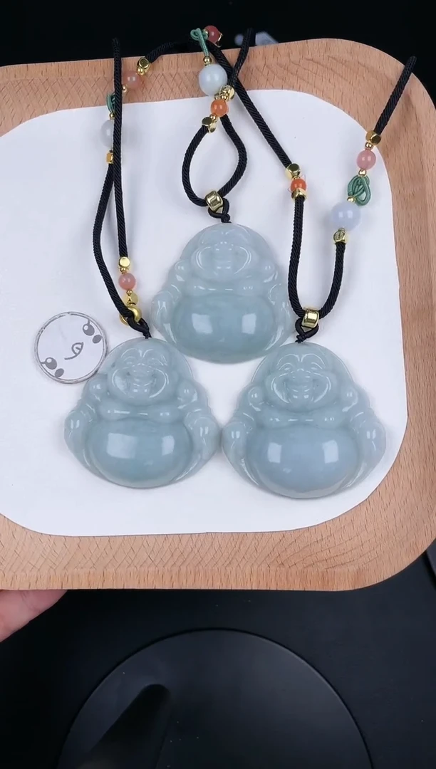 翡翠未镶嵌颈饰LA063翡翠油蓝绿大佛（多样性发其一）