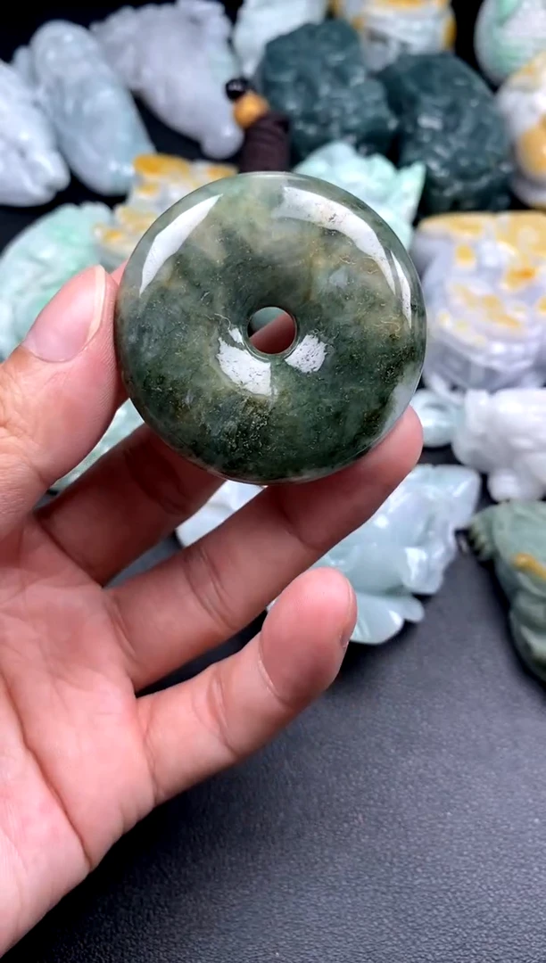 吊坠(不含链)未镶嵌翡翠1