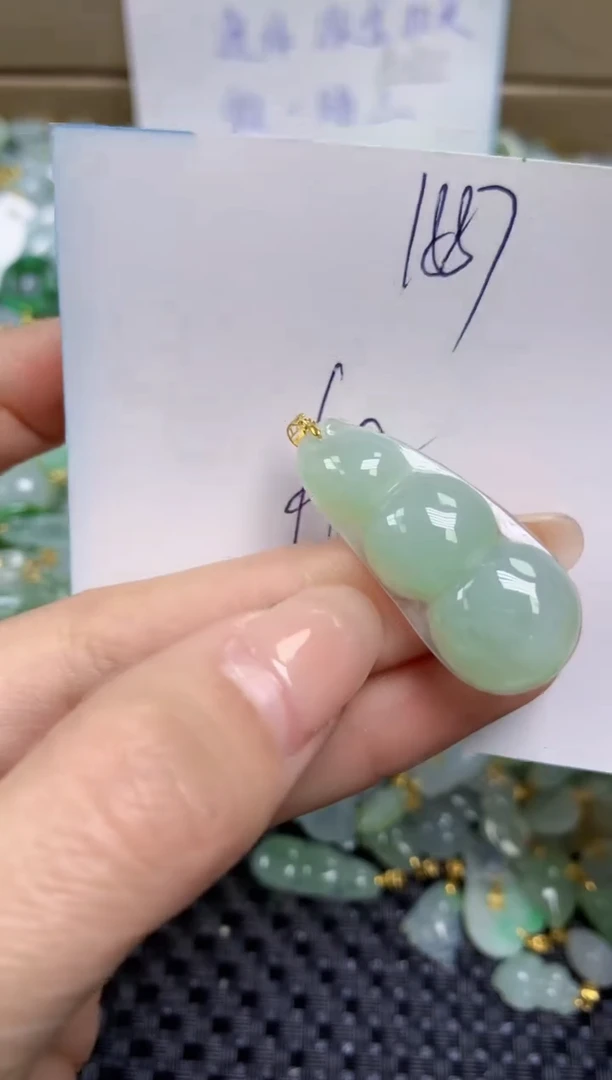 【闪购商品】翡翠挂件18K金镶嵌天然缅甸A货翡翠