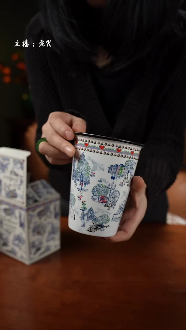 高端礼品伦敦青花陶瓷杯子