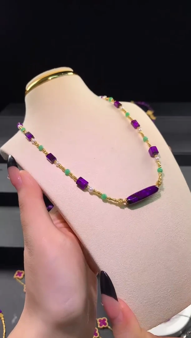 苏纪石（舒俱来）18K金镶嵌.项链