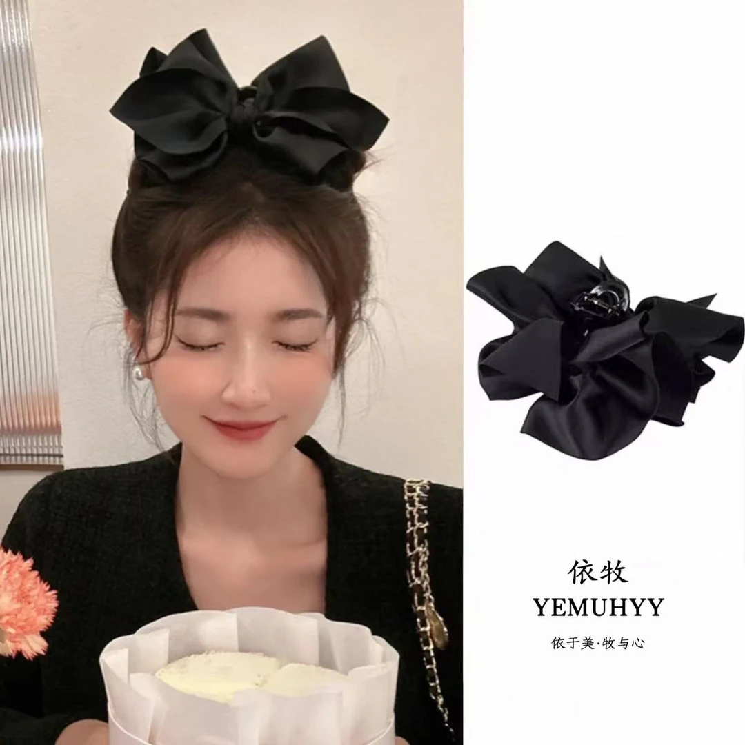 YEMUHYY / 依牧 缎面大蝴蝶结在逃公主抓夹后脑勺盘发发夹