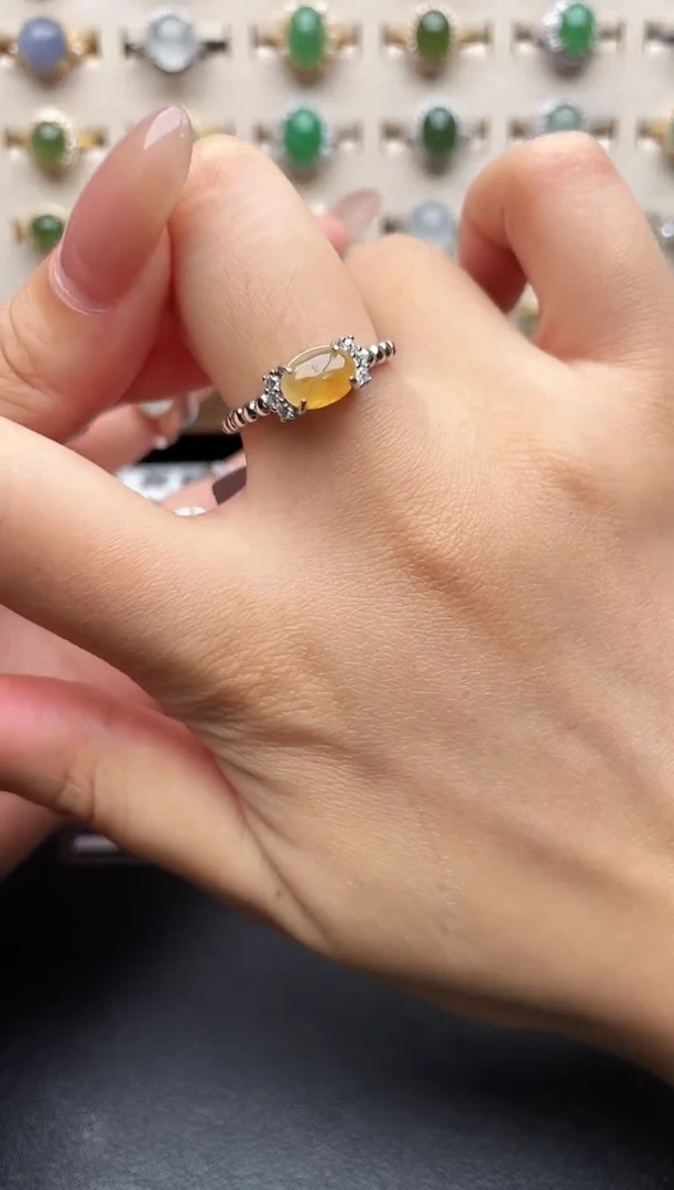 银S925镶嵌戒指翡翠一物一证一礼盒