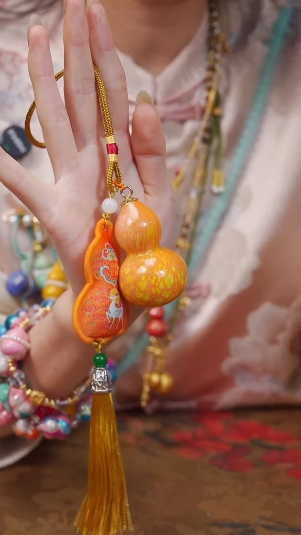 347漆艺工艺小葫芦29.9
