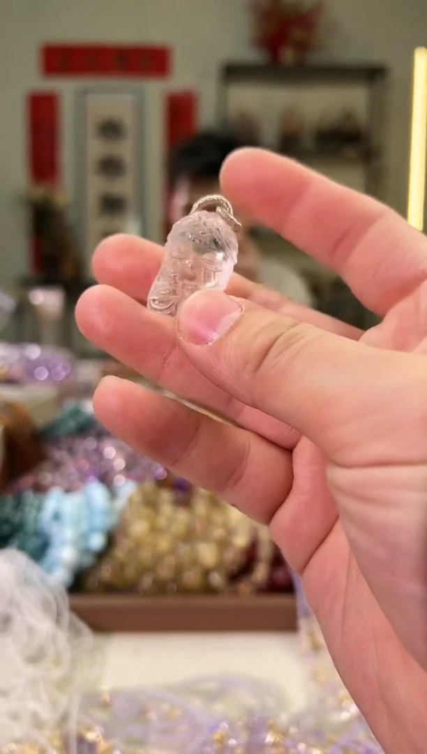 【闪购商品】水晶吊坠(不含链)未镶嵌白水扎基吊坠（多样性发其一）
