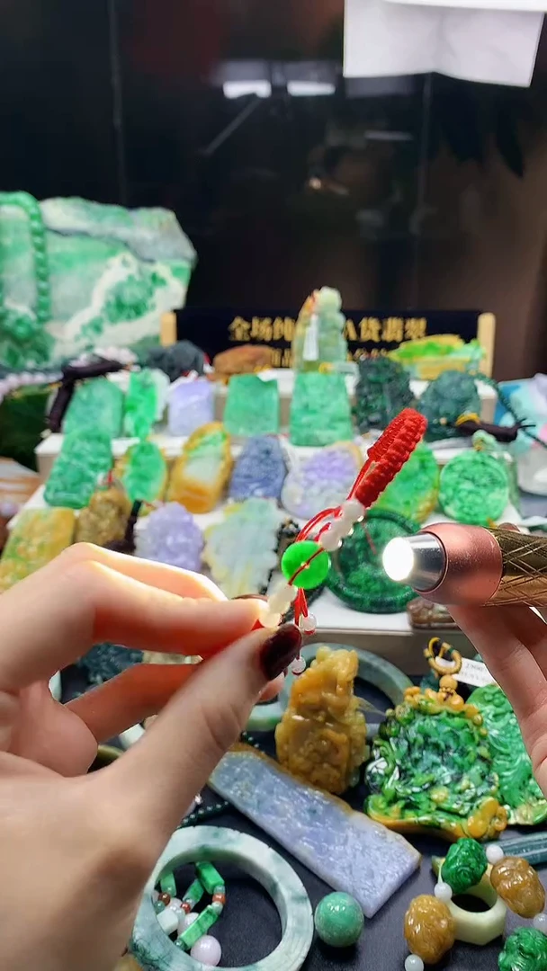 颈饰未镶嵌翡翠福***u翡翠