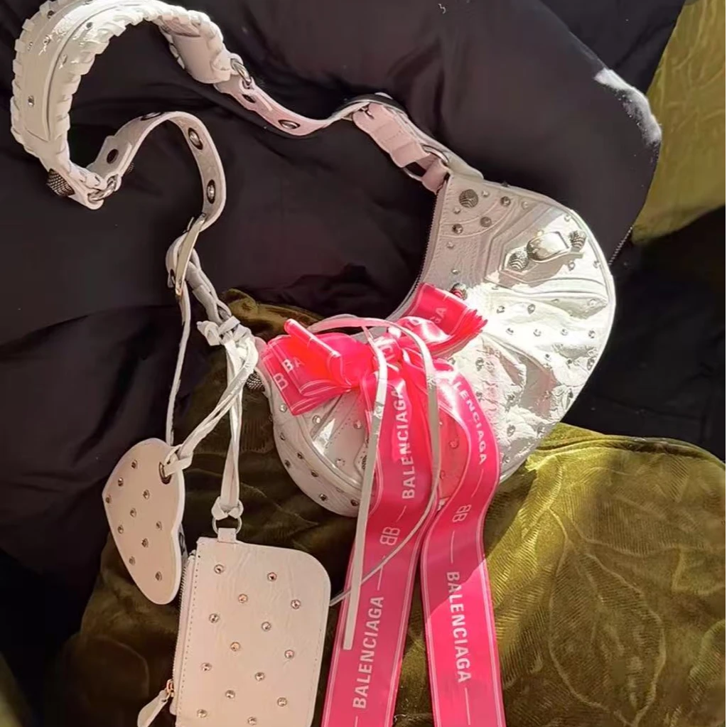 95新 Balenciaga/巴黎世家 坤球奢选巴黎世家xs丝带莱茵石单肩包