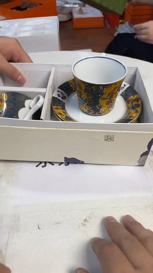 杯鸿辉家品牌瓷器，京东包邮！