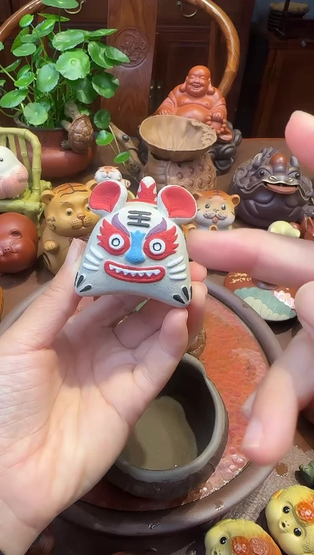 紫砂茶宠紫砂布老虎