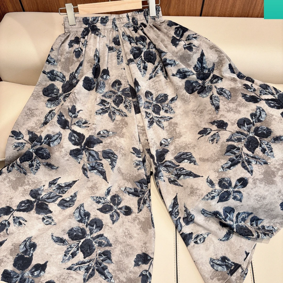 2025冰丝裙裤女夏季薄款垂感显瘦小个子七八分阔腿裤裙宽松休闲裤