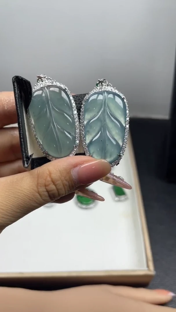 颈饰未镶嵌翡翠09一个