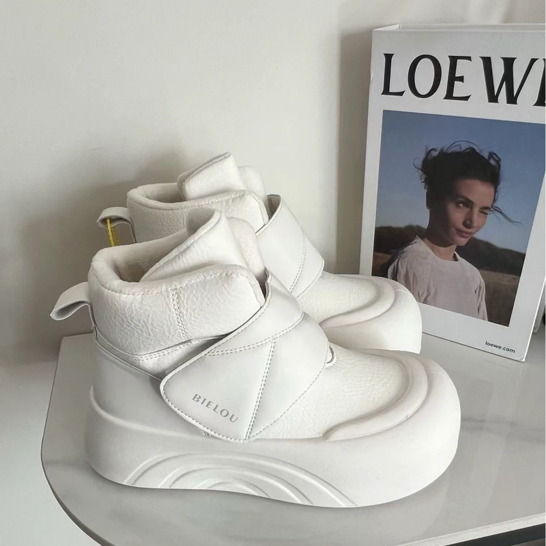 2025时尚魔术贴休闲鞋厚底增高加绒保暖女士雪地百搭高帮鞋休闲鞋