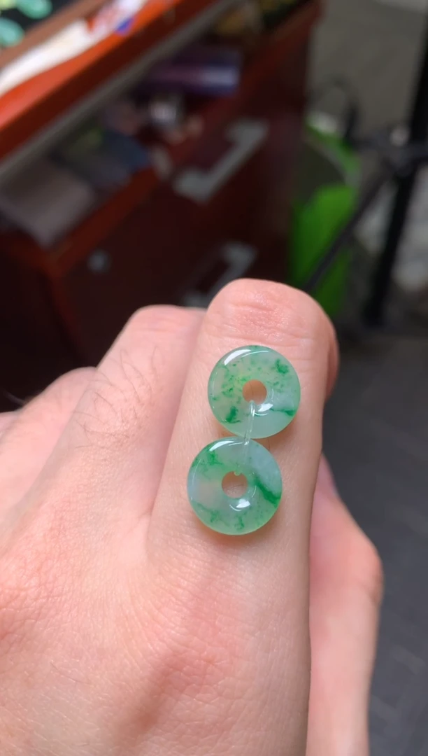 未镶嵌定制翡翠裸玉