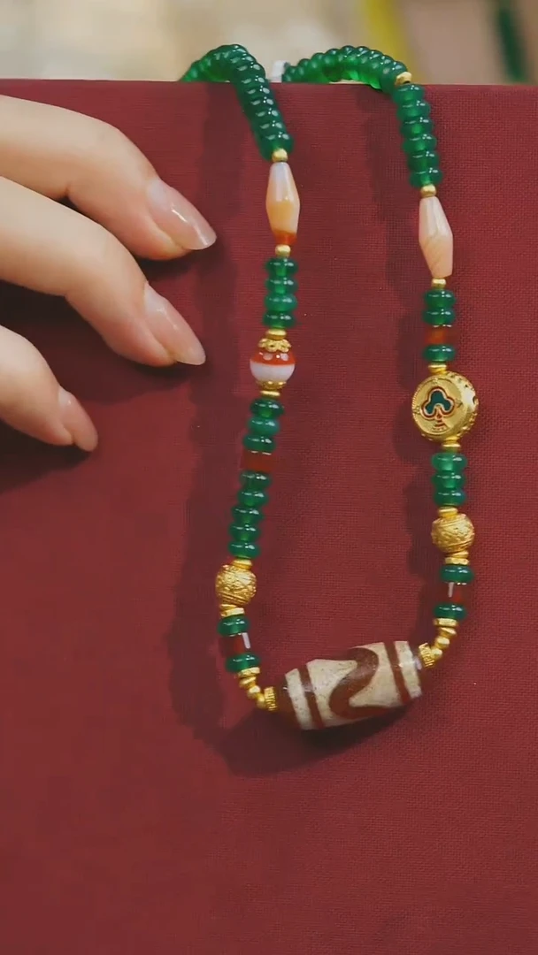 【闪购商品】玛瑙/玉髓项链未镶嵌多样性发其一