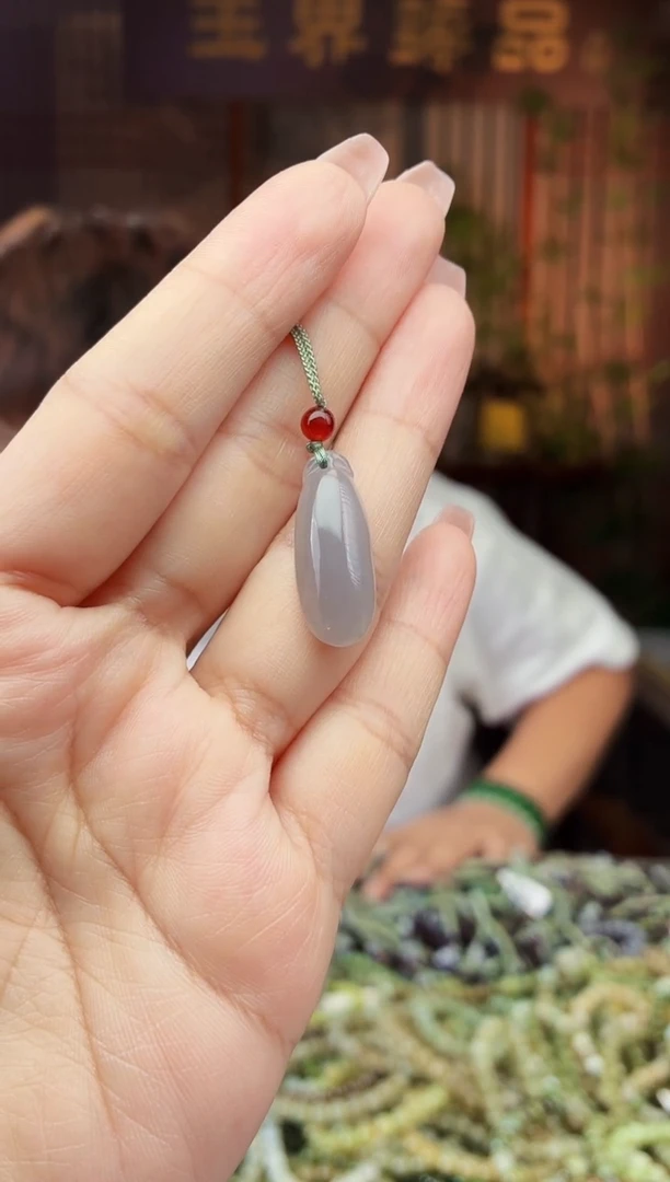 和田玉未镶嵌颈饰拍一发一