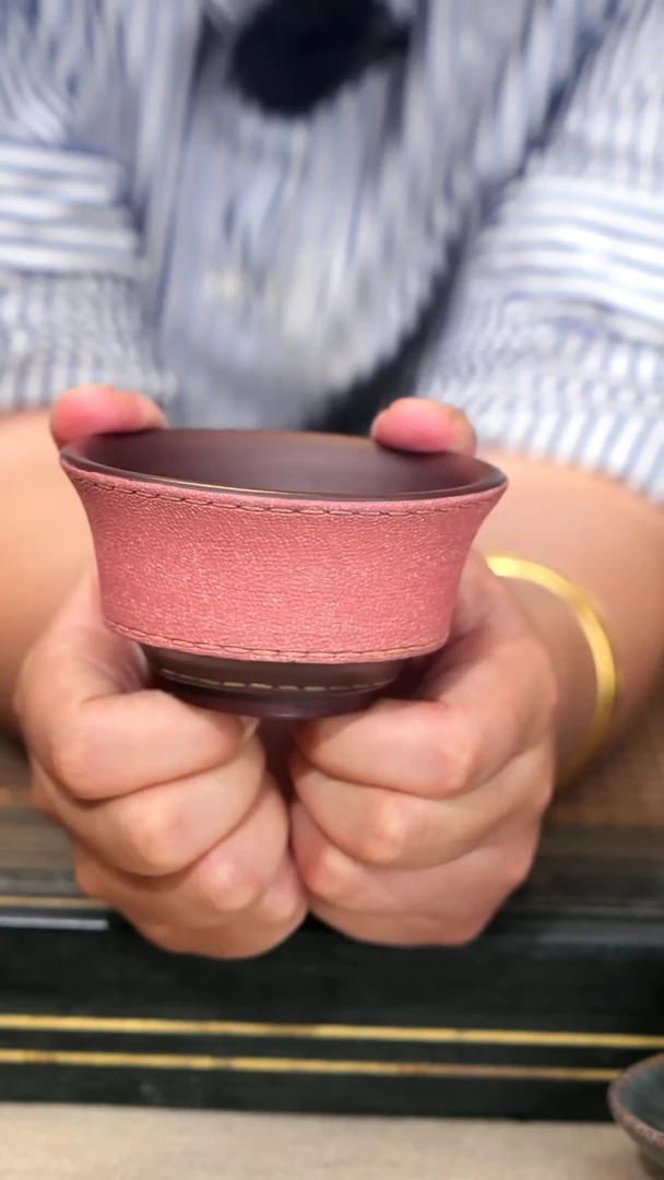 紫砂壶21《紫砂皮革杯》紫泥