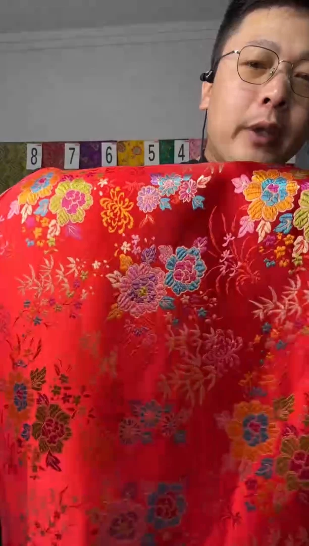 混纺织锦缎长60公分  宽120