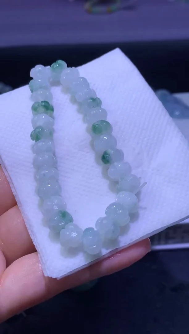 未镶嵌定制翡翠毛货