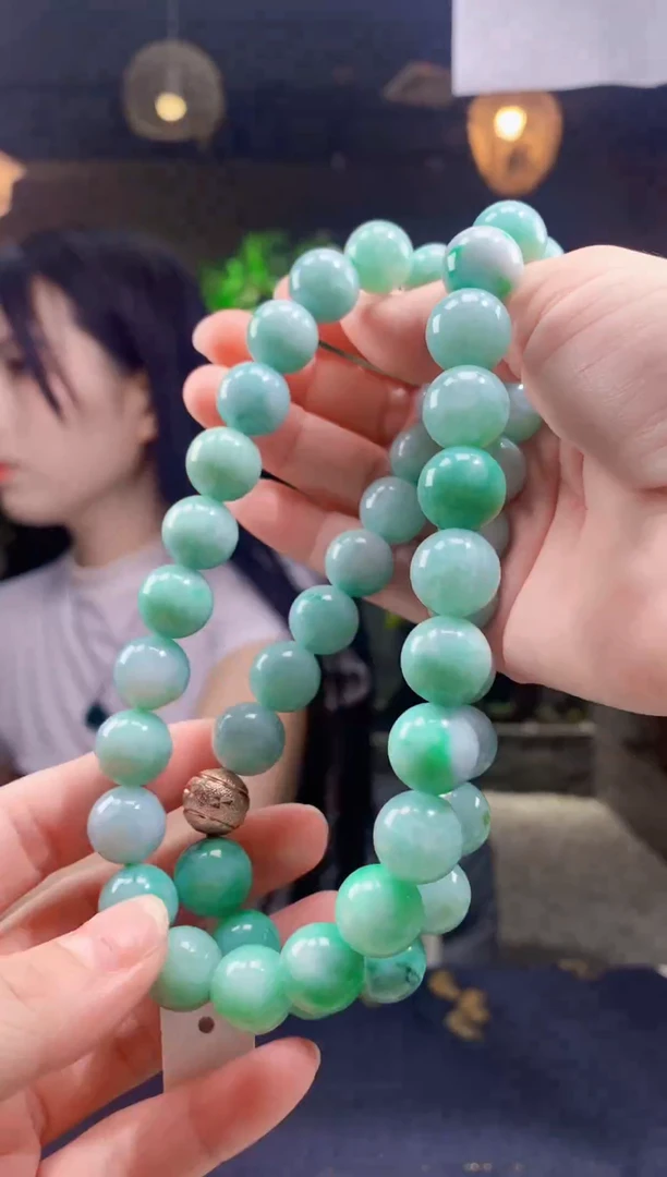 翡翠未镶嵌颈饰天然翡翠（拍一发一）