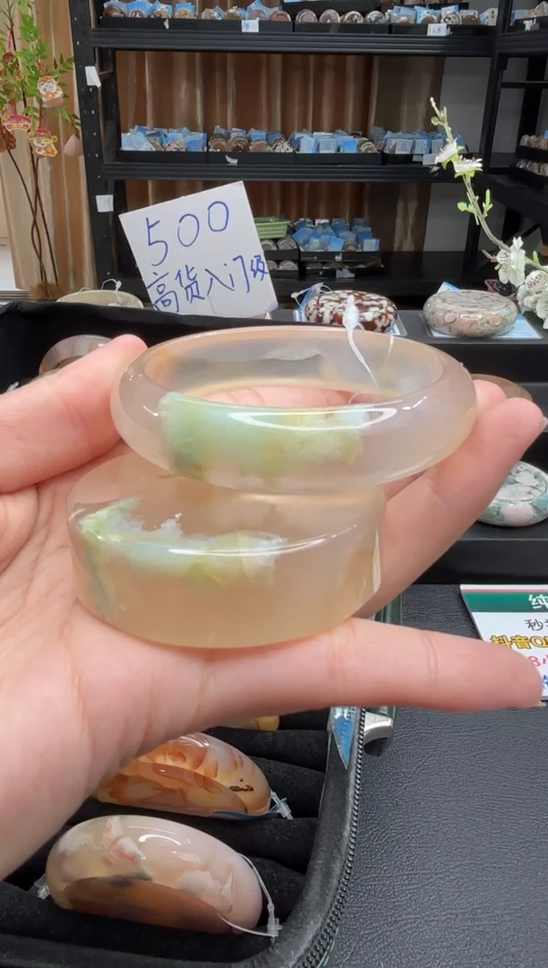 未镶嵌手镯石英质玉A30(55圈赠送镯心)